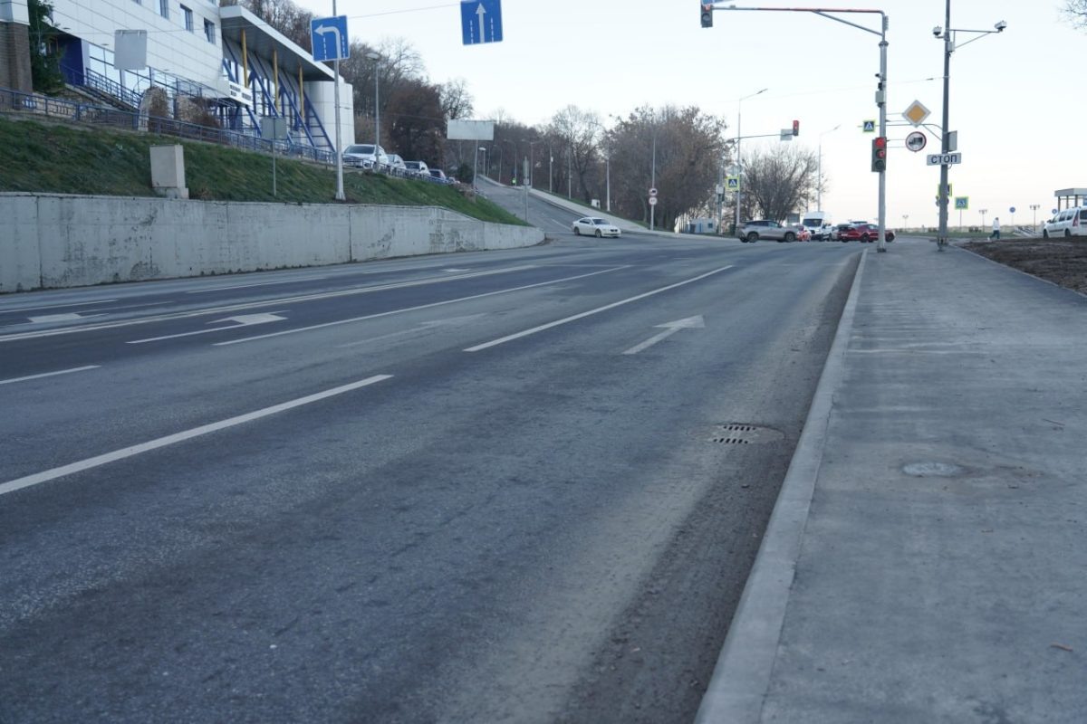    Новая полоса снизит заторы, уменьшит аварийность и повысит безопасность движения