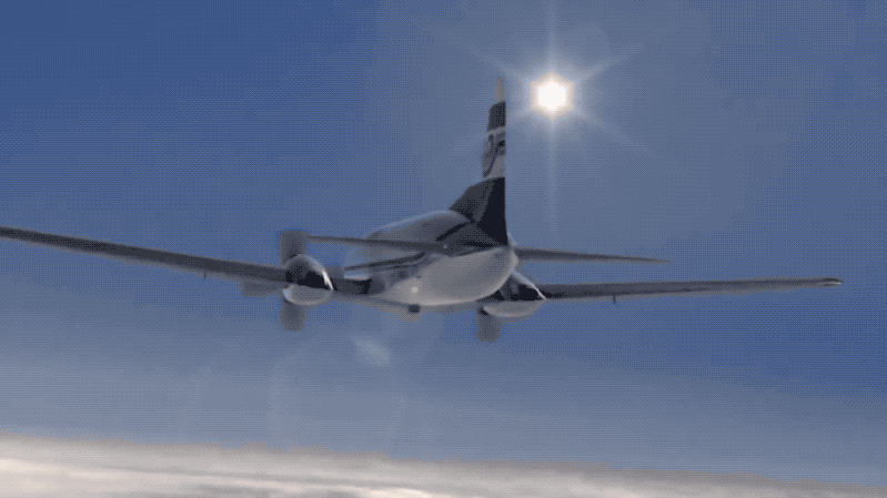 Компьютерная анимация крушения носит весьма умозрительный характер, и я бы отметил одну серьёзную неточность: AAIB/N отказалась подробно описывать процесс разрушения из-за отсутствия доказательств.
