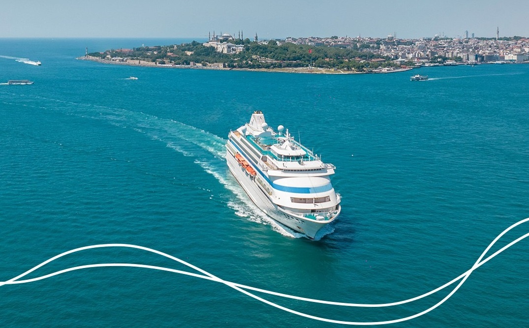    фото: Telegram/Круизный лайнер Astoria Grande