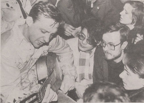 Роман Неумоев, 19 декабря 1993 года, ДК им. Горького. Фото ресурса ГрОб-Хроники.