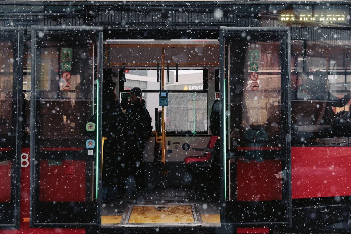 Для выпуска пообщались с жителями трёх районов города