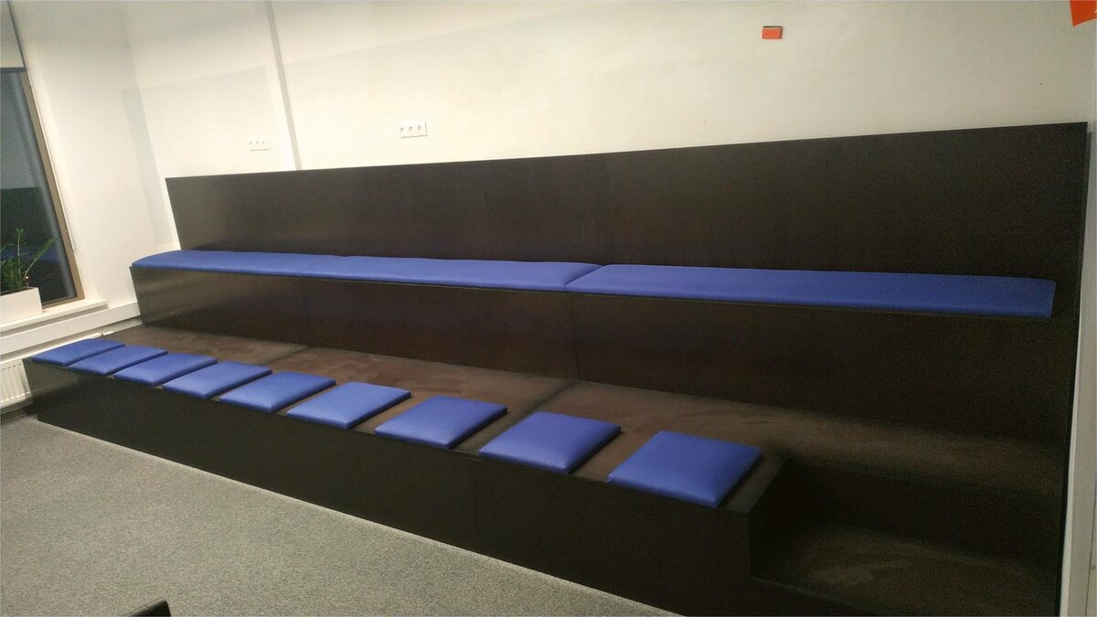 Фанера не крашенная. Возможен любой декор на выбор 