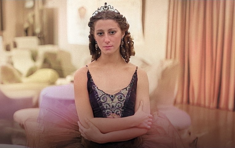 Майя Плисецкая — это вечная звезда, чьё сияние не угаснет никогда.