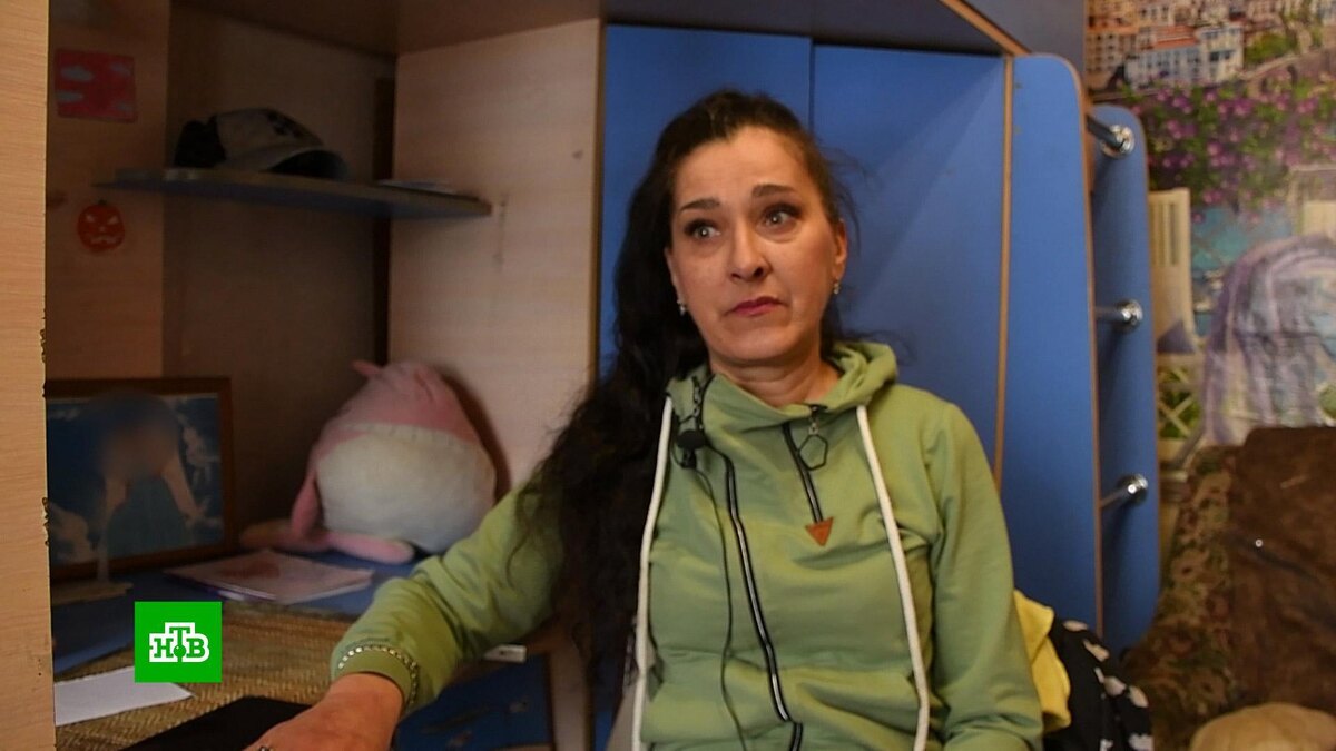    «Я изменюсь»: кемеровская алкостримерша Олеся Люциферовна просит вернуть ей дочь