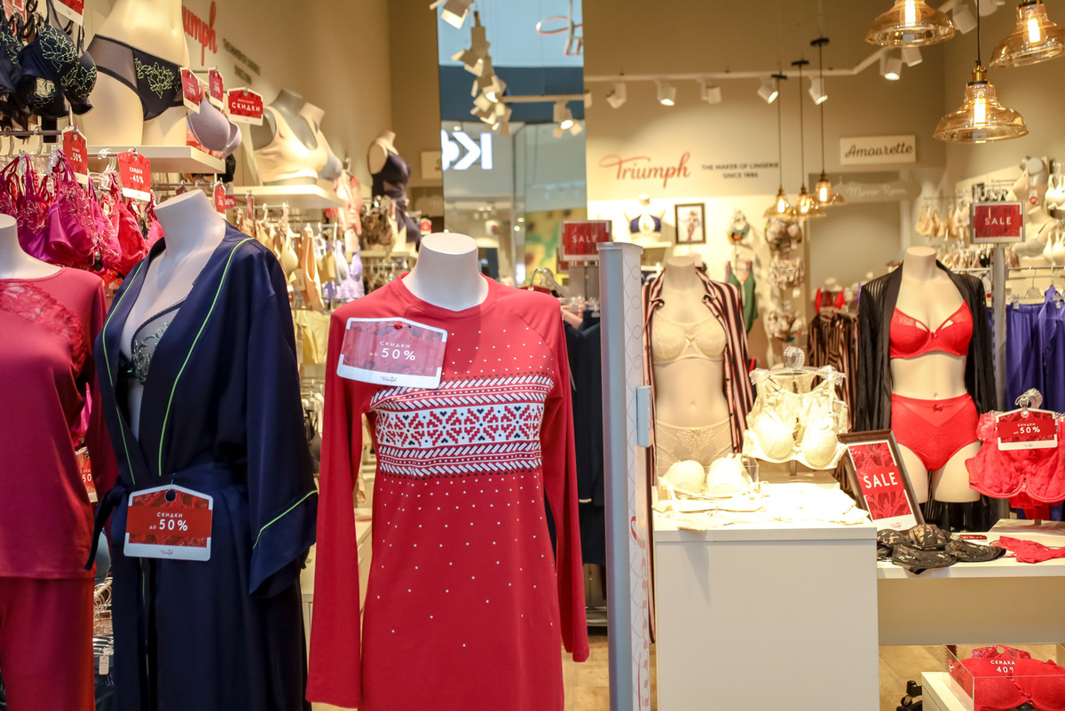 Сегодня более грубые и осуждаемые обществом виды зависимостей сменяются на другие.  Фото: ФедералПресс / Елена Майорова