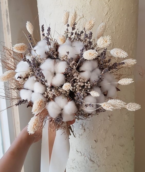Букет из хлопка и сухоцветов