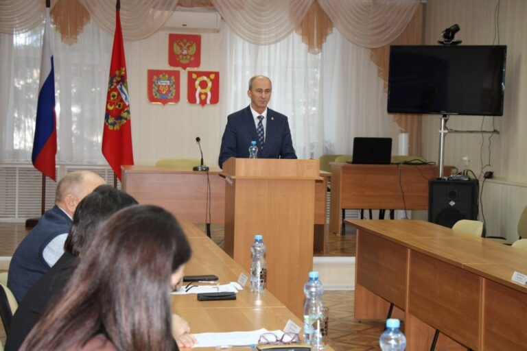    В Александровском районе отобрали кандидатов на пост главы Антон Пичурин