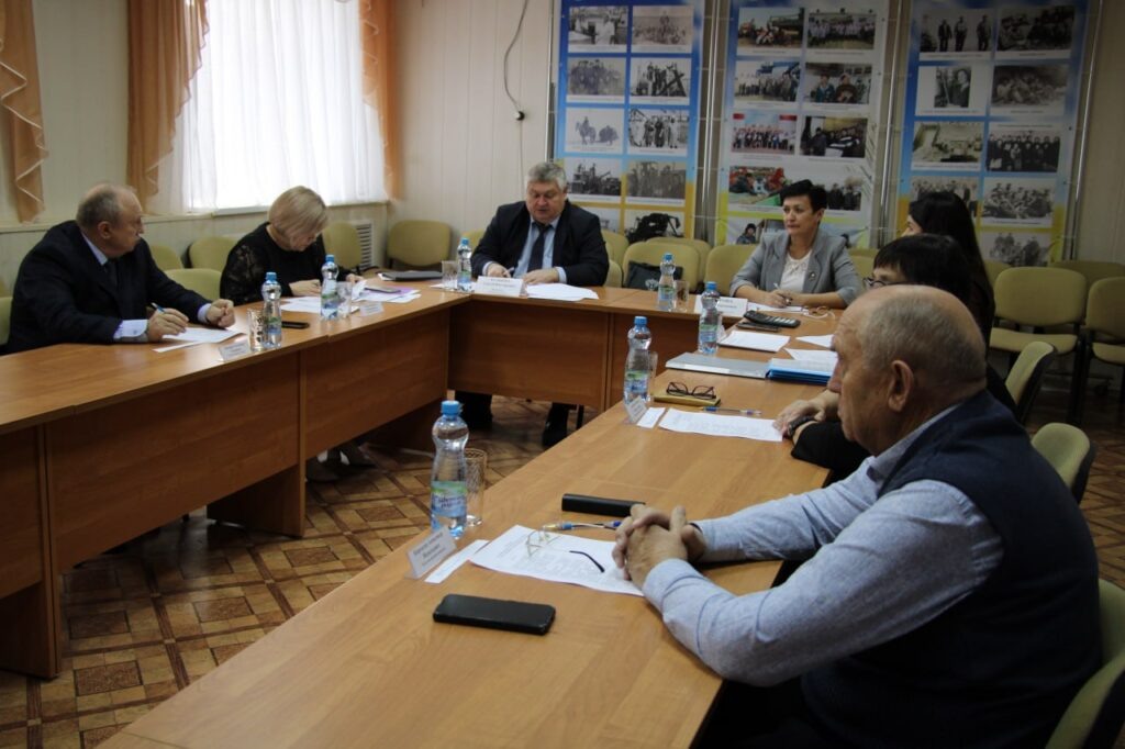    В Александровском районе отобрали кандидатов на пост главы Антон Пичурин