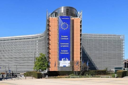    В Европе разрабатывают альтернативный мирный план по Украине: он будет выгодным для Киева