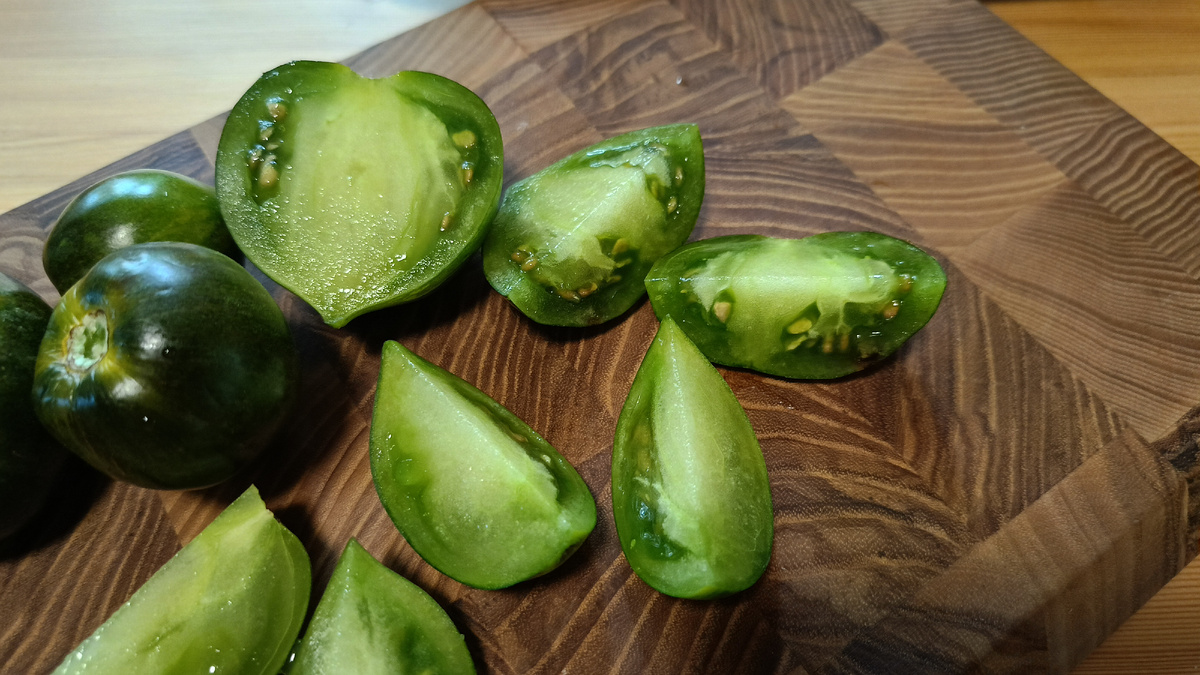 Томат Лунный камень