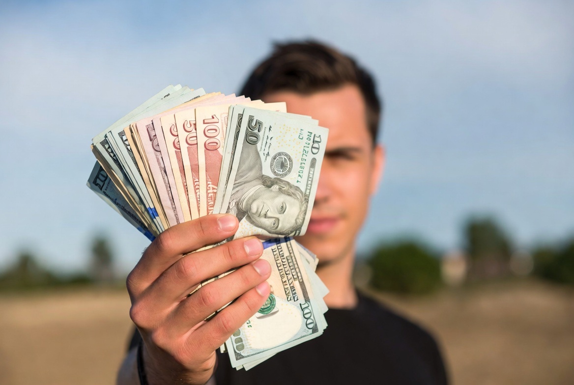 какой доход необходим россиянину для комфортной жизни