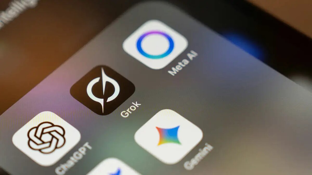    Чат-бот Grok. © unsplash.com / Salvador Rios