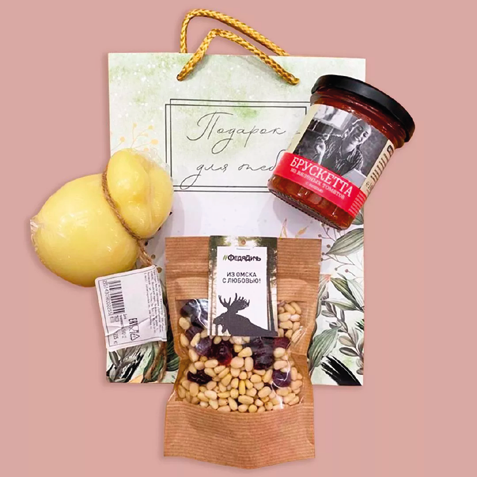 #подарокмаме #подароксфермерскимипродуктами #сыры #вяленыетоматы