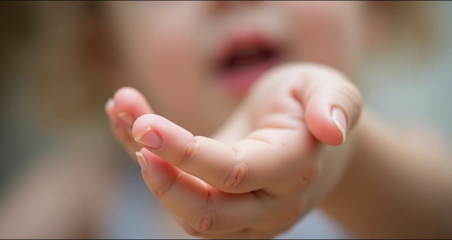 От Веры к Безумию Убеждение или Здоровье Ребёнка?