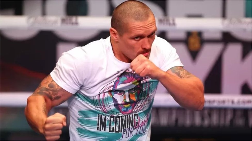 Александр Усик