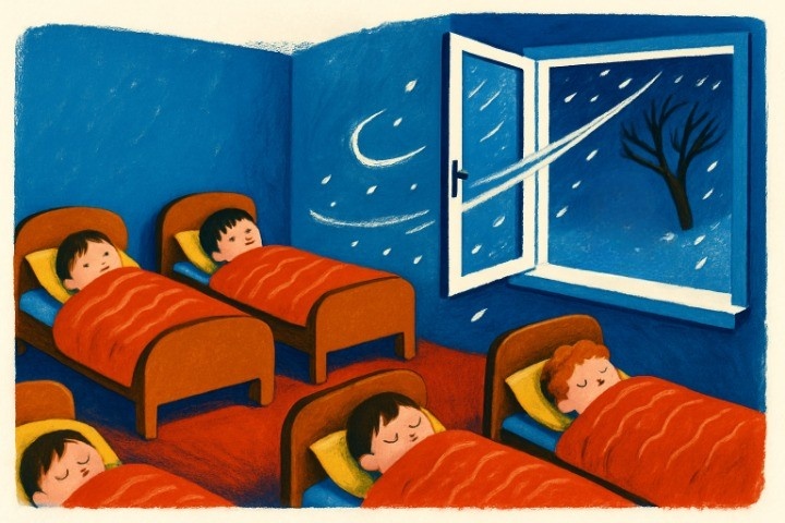 «Меньше детей — меньше работы». Правда ли, что воспитатели специально морозят группу? Как наказать за такое закаливание?