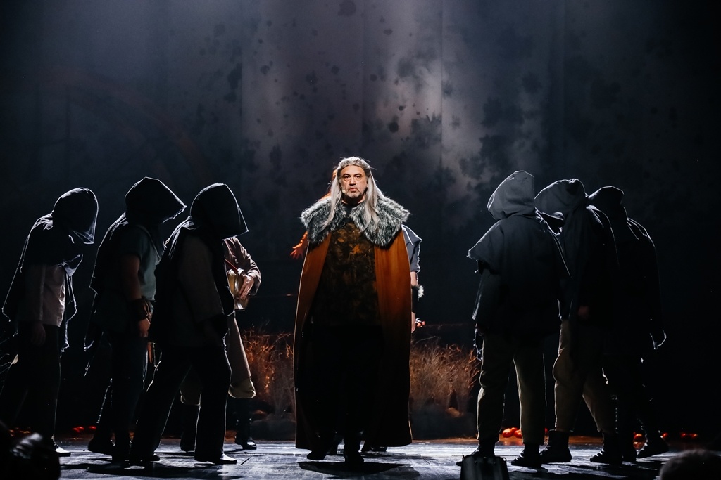 Фотография с официального сайта Алтайского театра