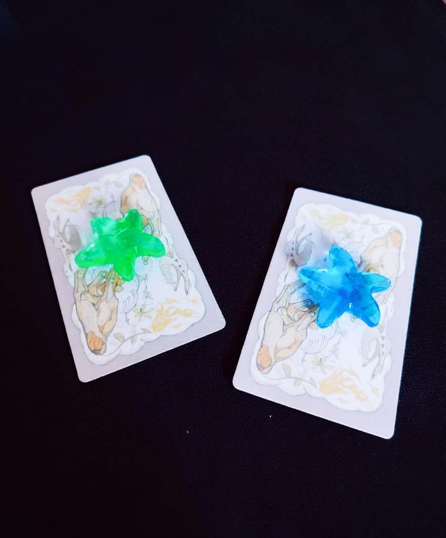 НЕОБХОДИМО СОСРЕДОТОЧИТЬСЯ И ВЫБРАТЬ СВОЮ КАРТУ