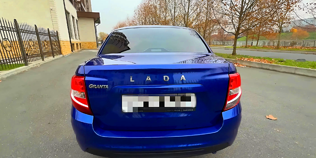 Купил новую Гранту за 1,2 млн и уже жалею: какой единственный плюс получаешь за эти деньги