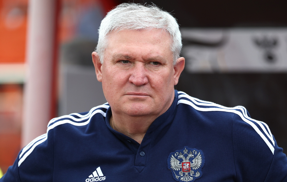    Главный тренер женской сборной России Юрий Красножан  Егор Алеев/ТАСС