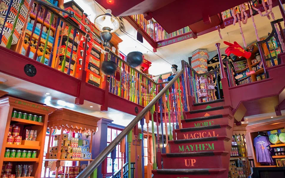 Магазин "Всевозможные Волшебные Вредилки" (фото pinterest.com).