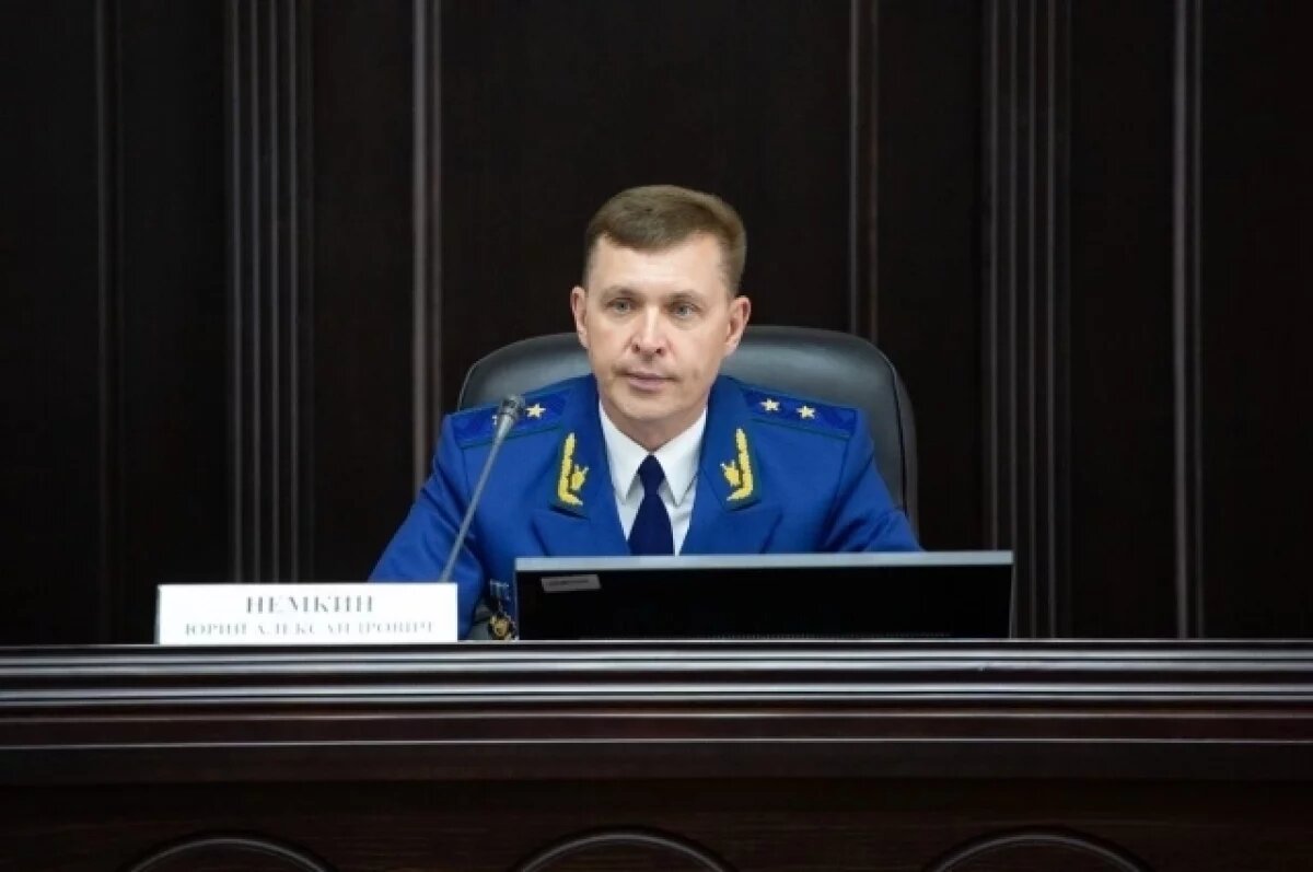    Прокурор Ставрополья требует конфисковать 56,1 га земли у свата сенатора