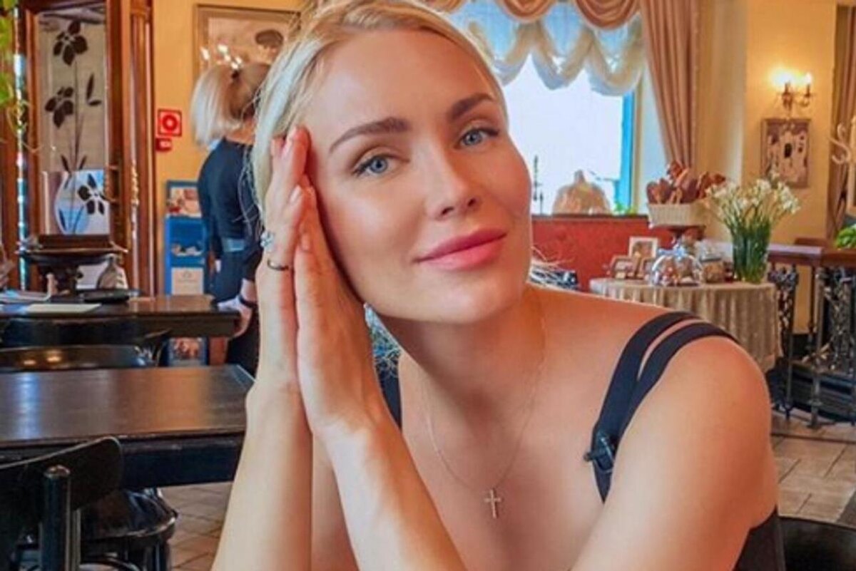    Катя Гордон