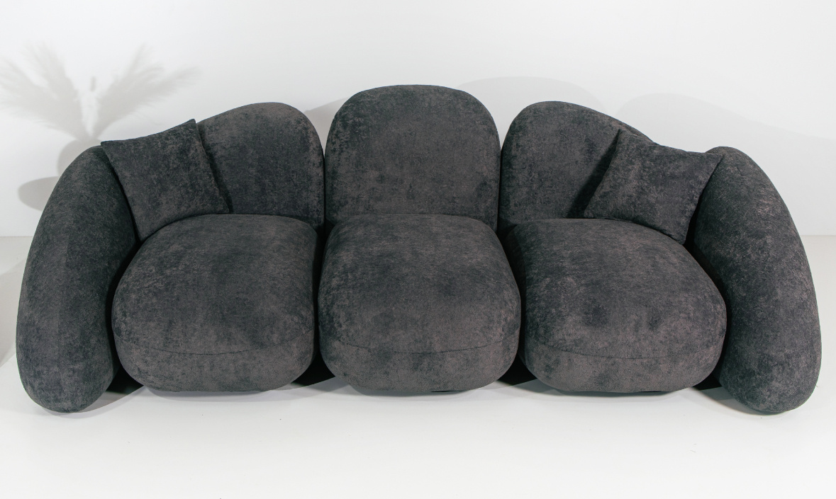 Реальность. Читай статью и смотри фото с других ракурсов