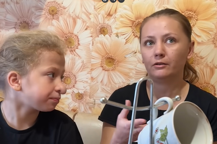 Фото: скрин видео с YouTube-канала «Вася на сене»
