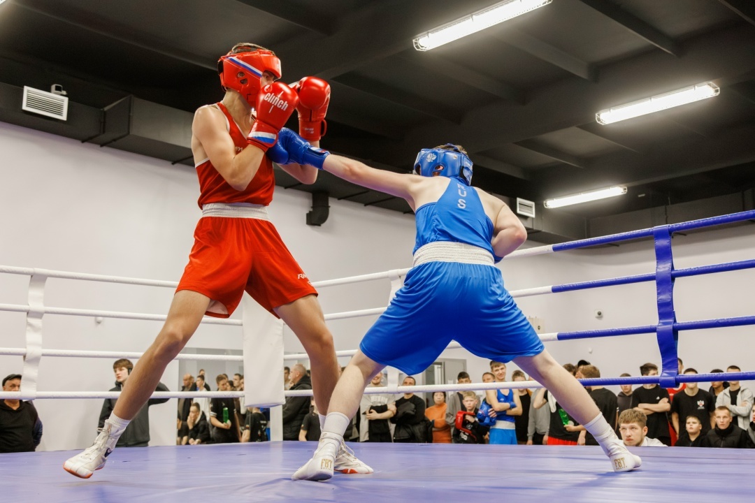 Создать карусельСегодня, когда много вызовов, молодёжи жизненно важно уметь постоять за себя, Защитить того, кто слабее, защитить Родину