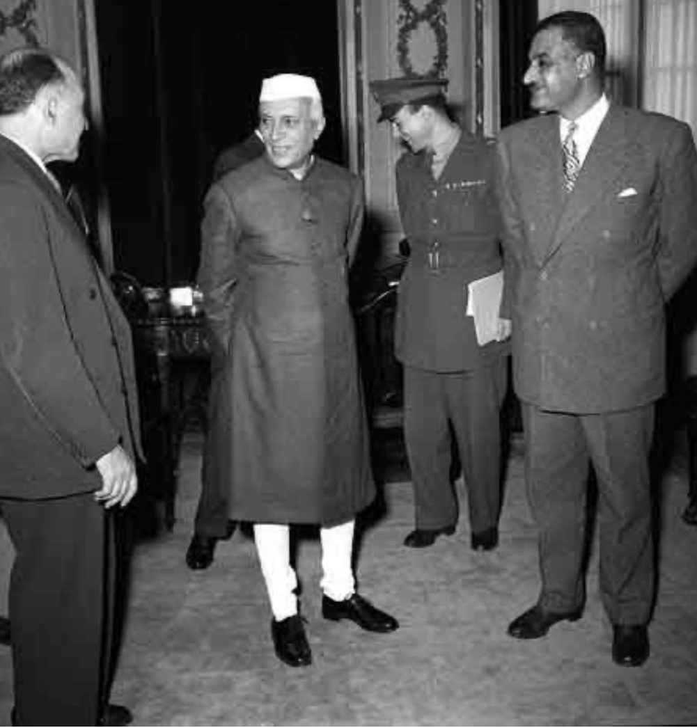 Насер принимает премьер-министра Индии Джавахарлала Неру, февраль 1955 года 