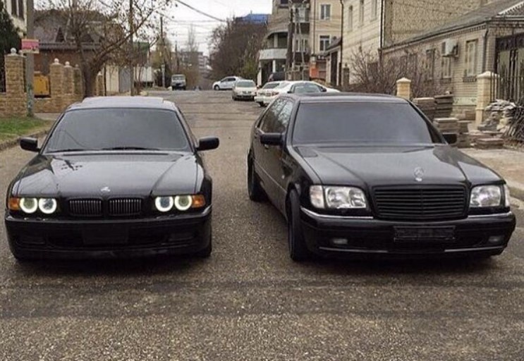 10 тачек из 90-х, от которых до сих пор сходят с ума владельцы новых авто