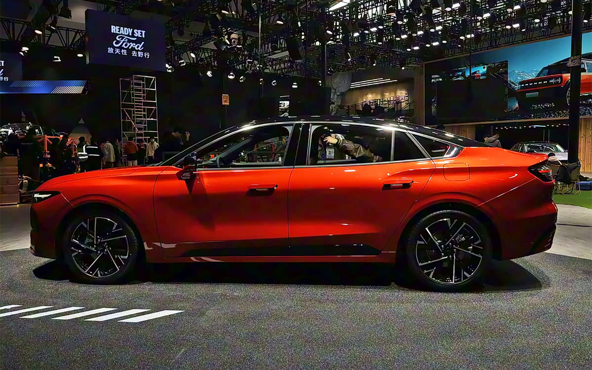 AutoHome📷Ford Mondeo