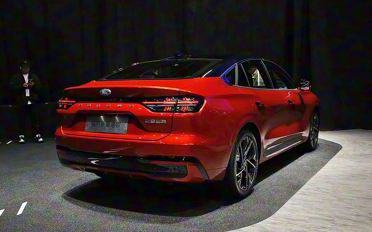 AutoHome📷Ford Mondeo