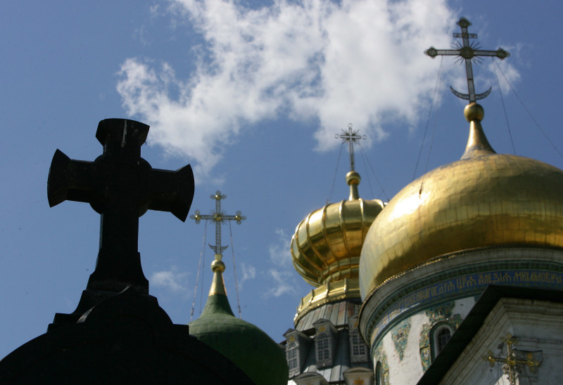    Истинная вера подвергается гонениям. А раскольников продвигают и продвигают... Фото: Олег Рукавицын