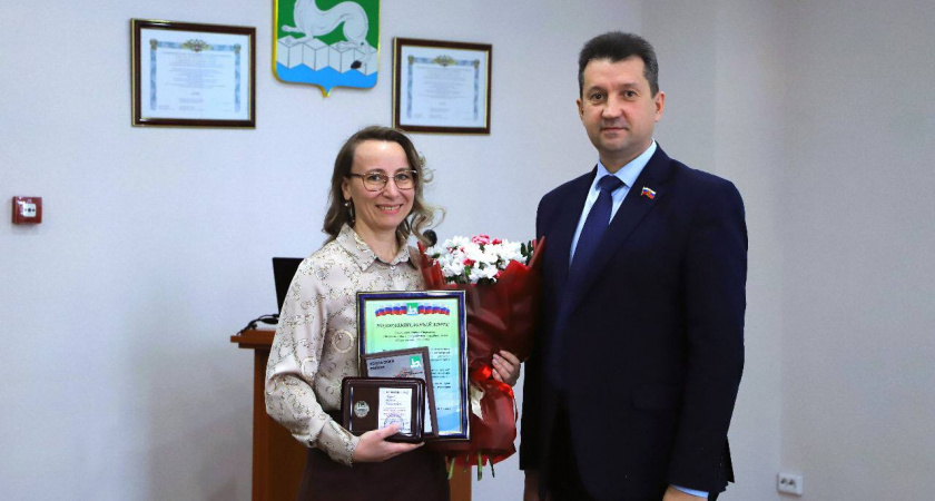    В Усольском районе наградили активистку за развитие гражданского общества