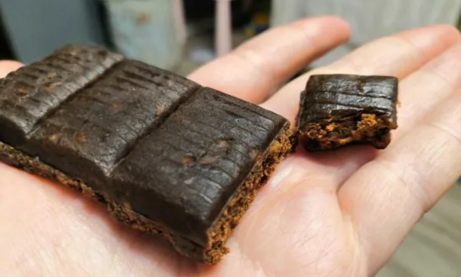 Дал гостю из США шоколадку, а у него глаза на лоб: «У вас дети кровь едят?» Почему он побледнел, узнав состав Гематогена