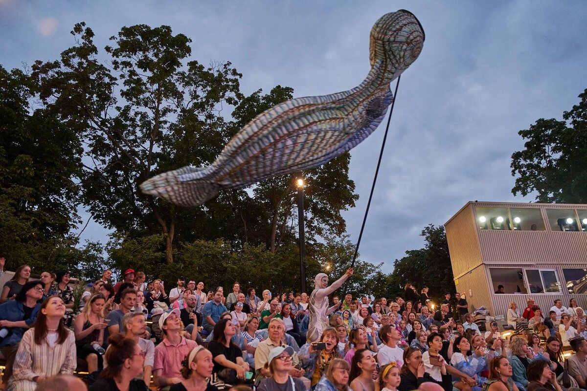 Фото: Театральный бульвар