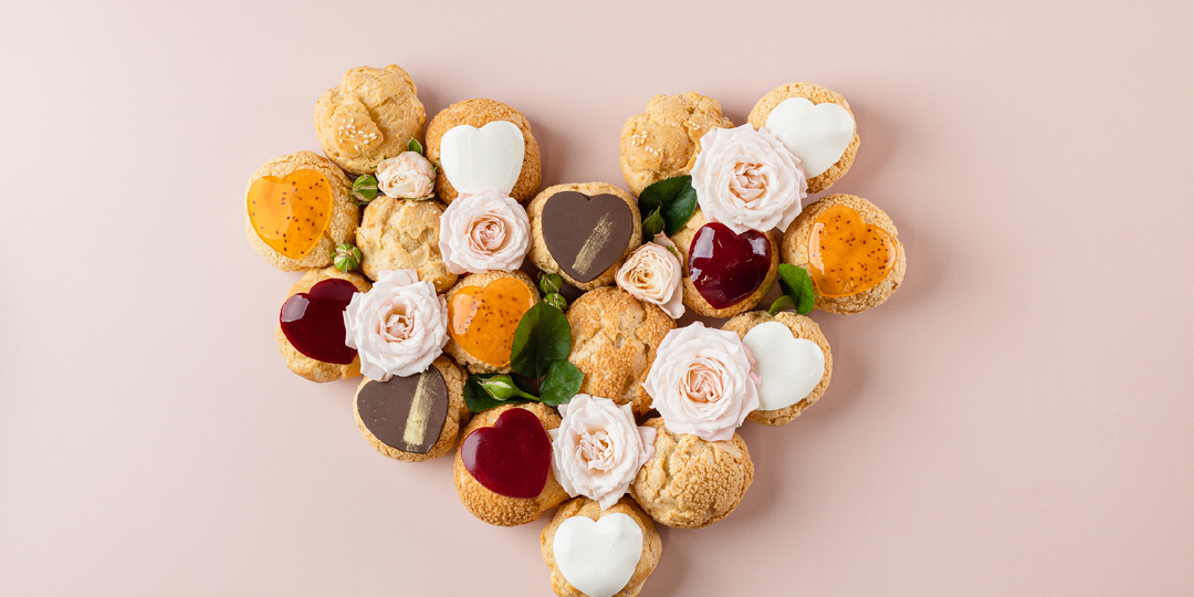 Что подарить маме на День матери?