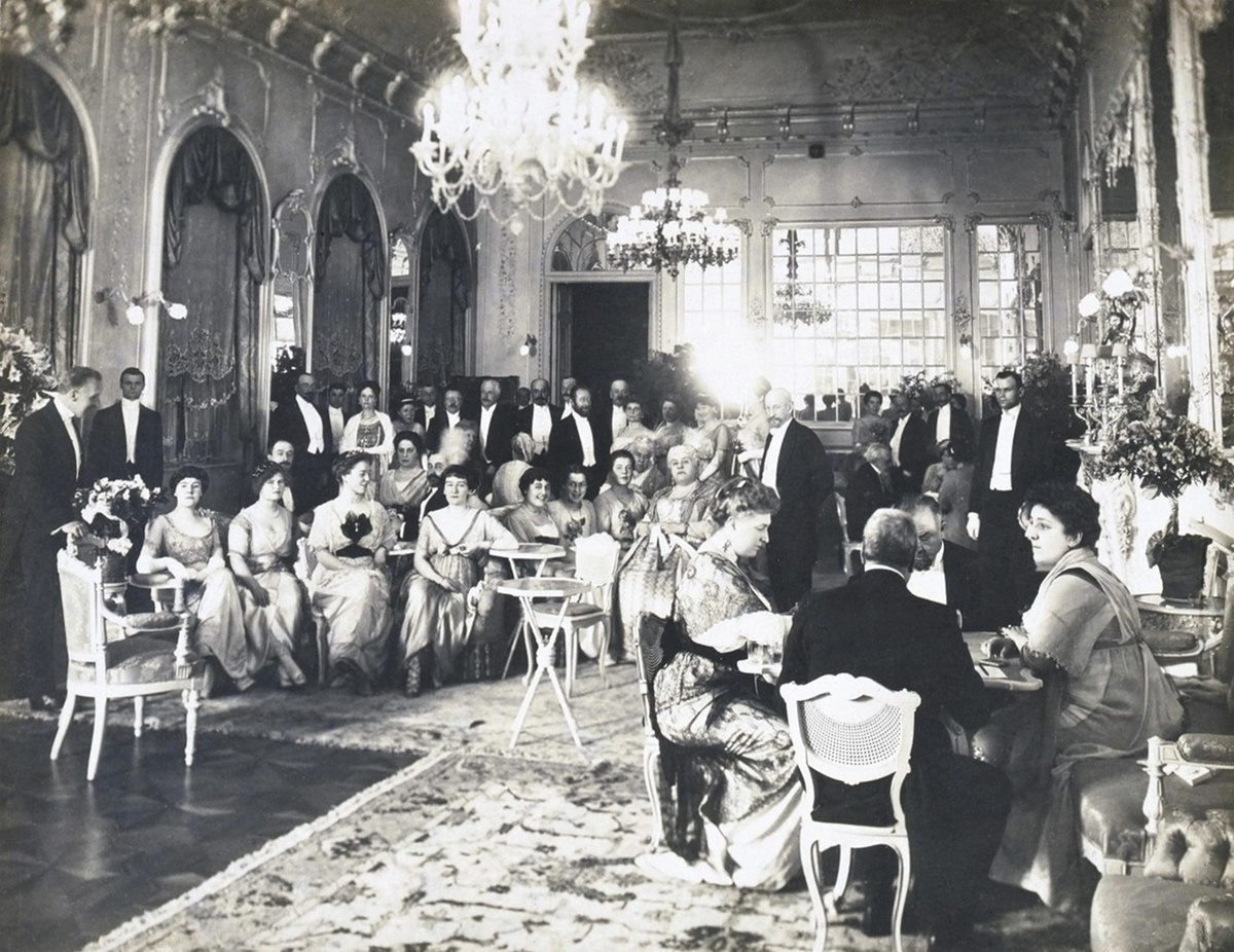 Московское дворянское общество. Фото из открытого доступа