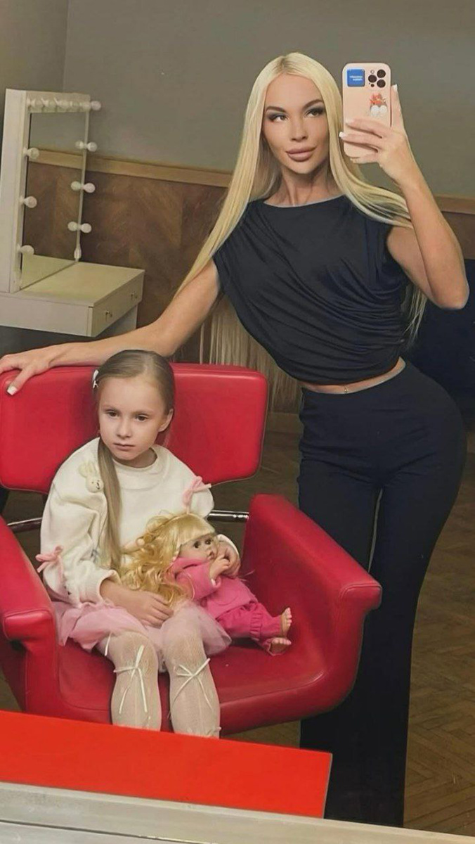 Екатерина Лукьянова с дочкой от Леши Свика. Фото: соцсети Екатерины Лукьяновой