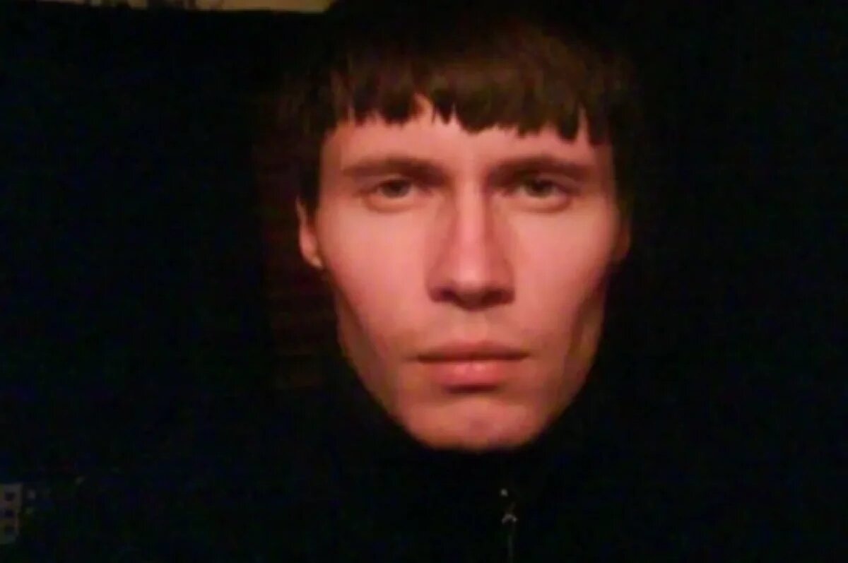    Дмитрий Артамошин.