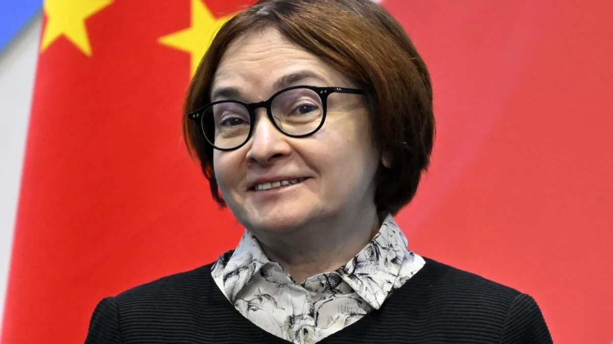 Почему экномисты рекомендуют срочно забирать деньги с вкладов?