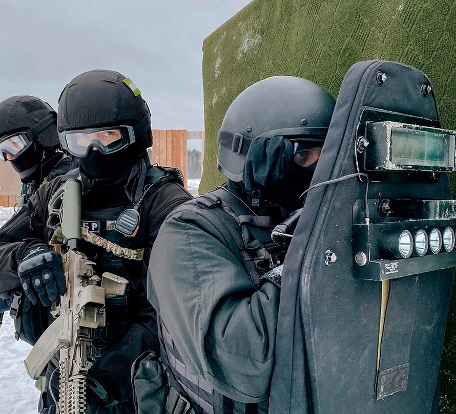 Тренировка офицеров СОБРа