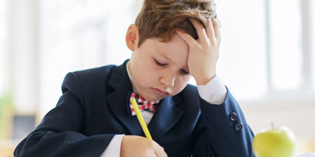 Декабрь в клубе "Родительская Академия": 4 эфира о том, как помочь ребёнку в учёбе