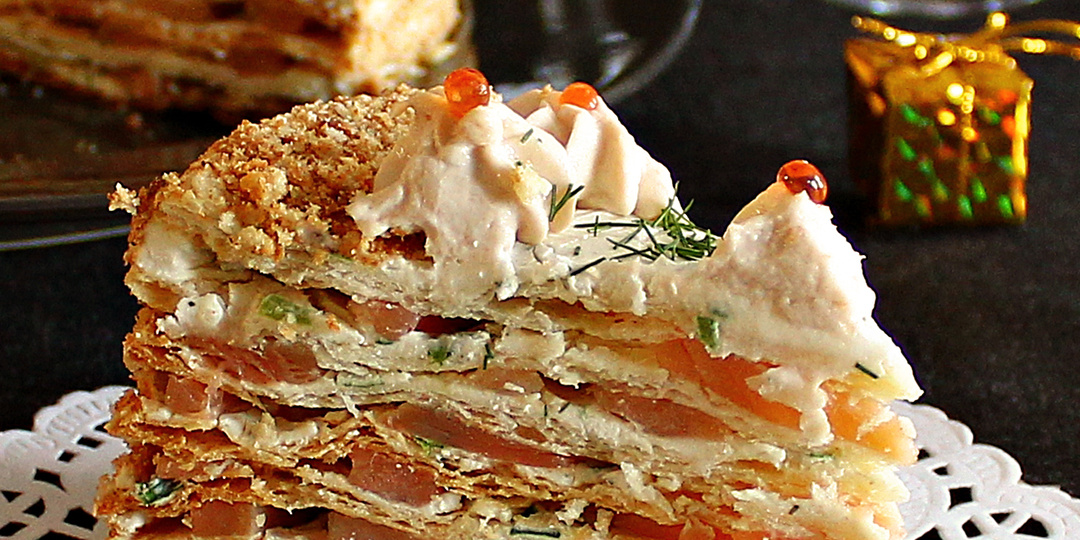 Каждый хотел себе кусочек: закусочный торт произвел вау эффект за новогодним столом