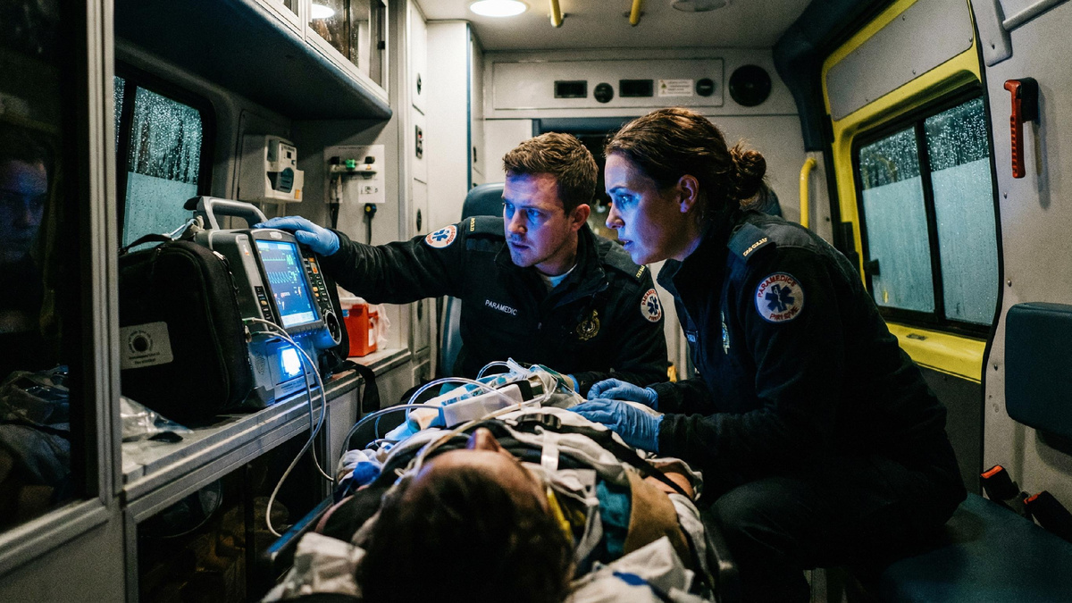 Двусторонняя пневмония. Скорая. И никакой “простуды”.