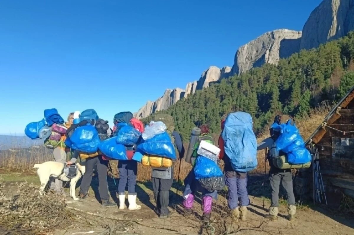    На маршрут с мешком.