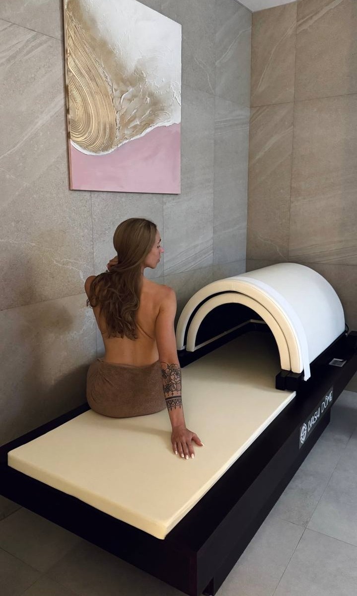 Капсула IYASHI DOME в спортивном клубе «Соседи тут»