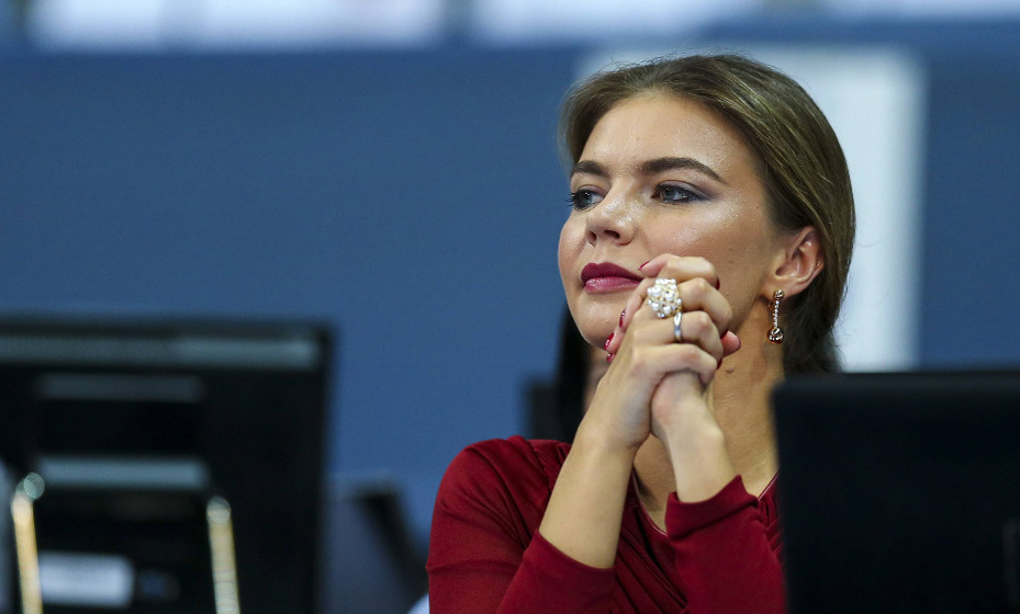    Алина Кабаева призвала вернуть российским гимнастам право выступать с флагом и гимном. Фото: Global Press Look